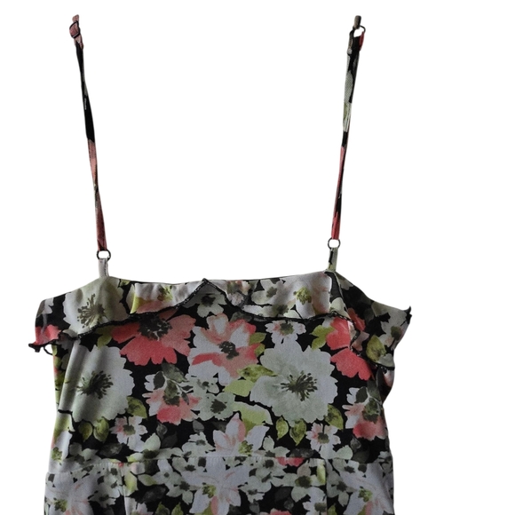 Asymmetrical Floral Dress with Ruffles - Picture 9 of 10